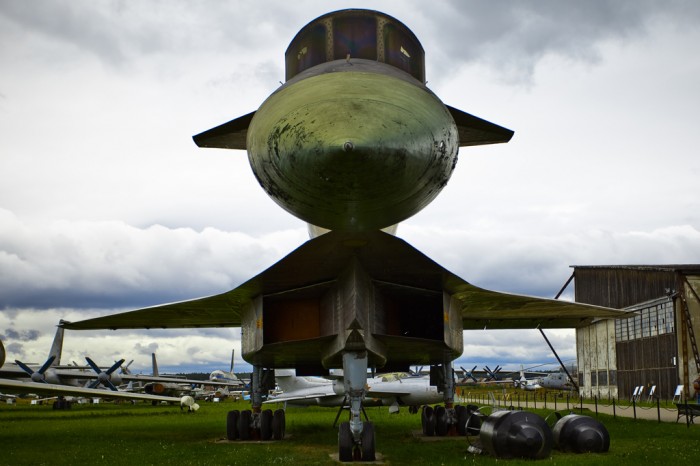 Su - 100.jpg (447 KB)